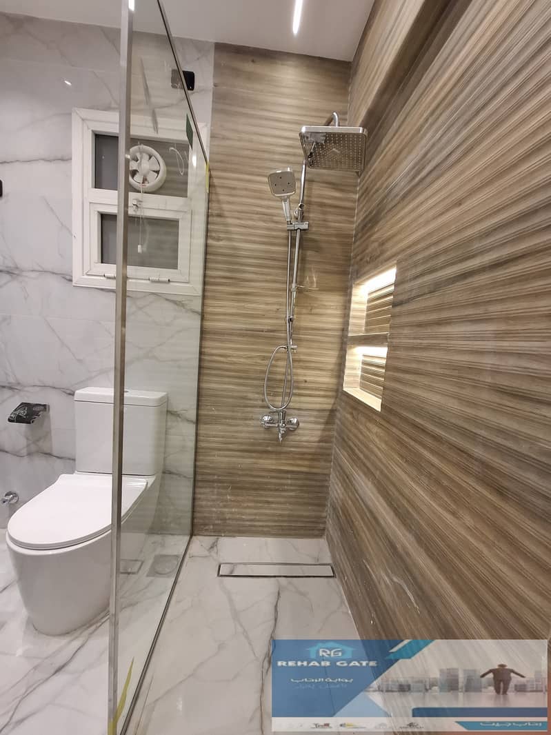 15 8986d5b3-ab24-45b7-81d8-f0f26d17bf7d. jpg