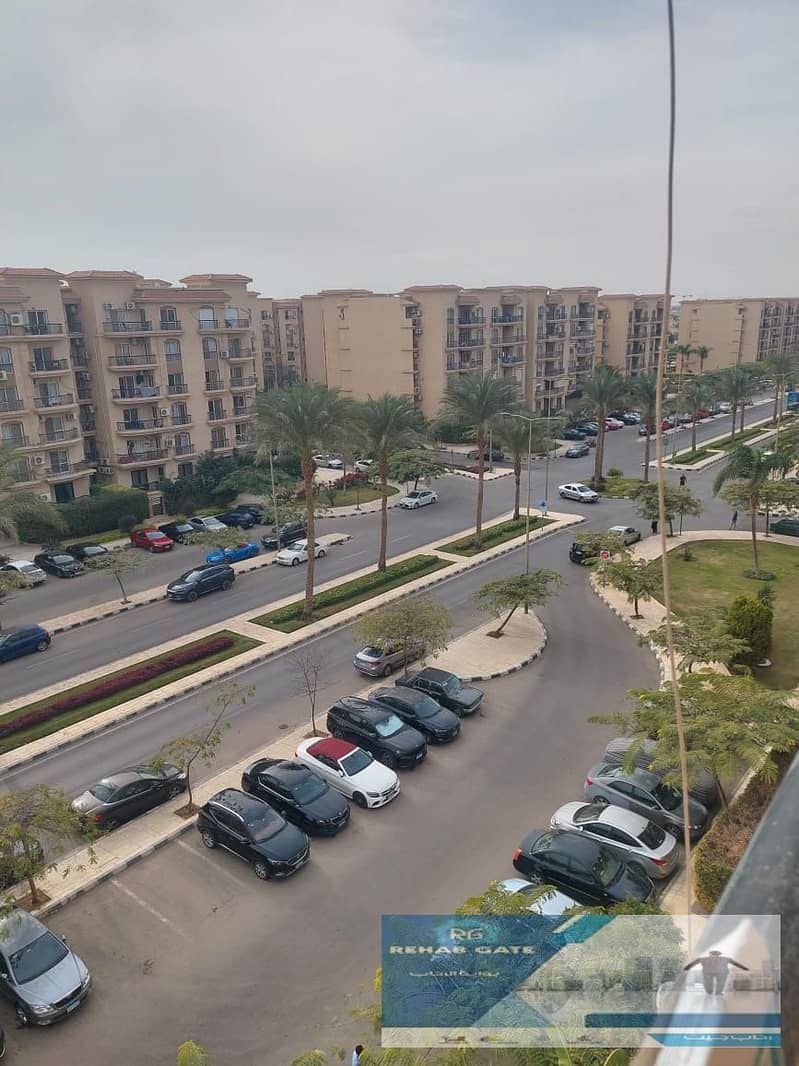 23 f5d9580e-352f-45fe-8010-037d1f3b27d2. jpg