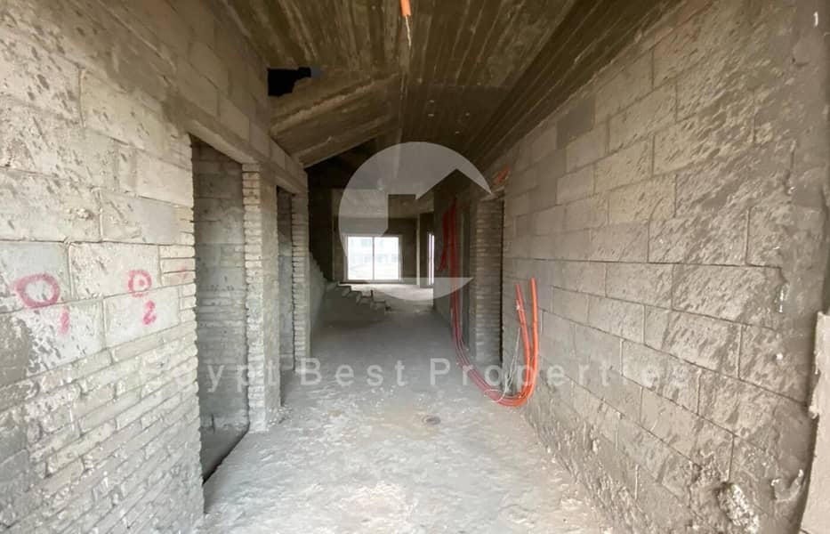 12 a7f1671c-2f5e-433c-93fc-b113dd73e48c. jpeg