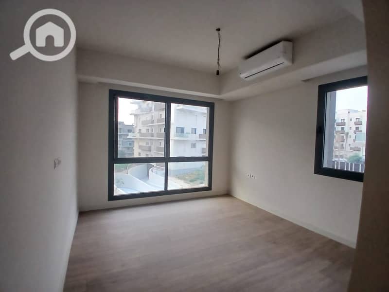 5 WhatsApp Image 2024-12-07 at 5.45. 24 PM (2). jpeg