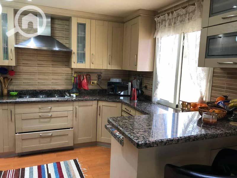 11 14ffc59c-937a-4a16-85e6-961703e03a99. jpg