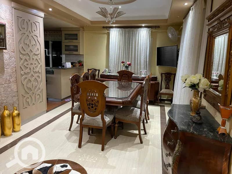 12 255f30df-7fb6-4555-a227-0c5796bee871. jpg