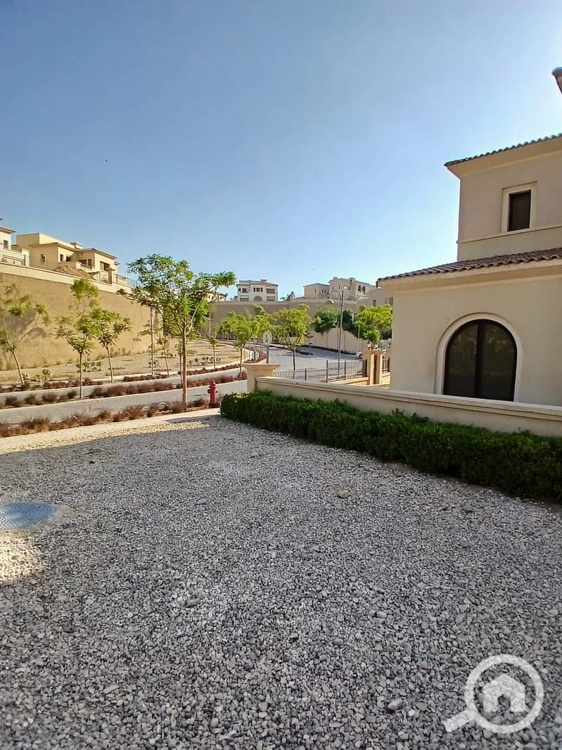 2 de632107-0ab9-407c-8925-5de5389830dc. jpg