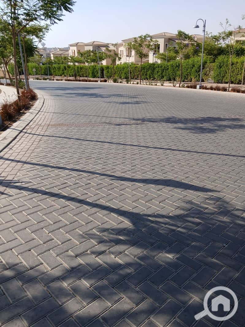 5 c09f68d1-b849-405f-bb11-d87d9277308d. jpg