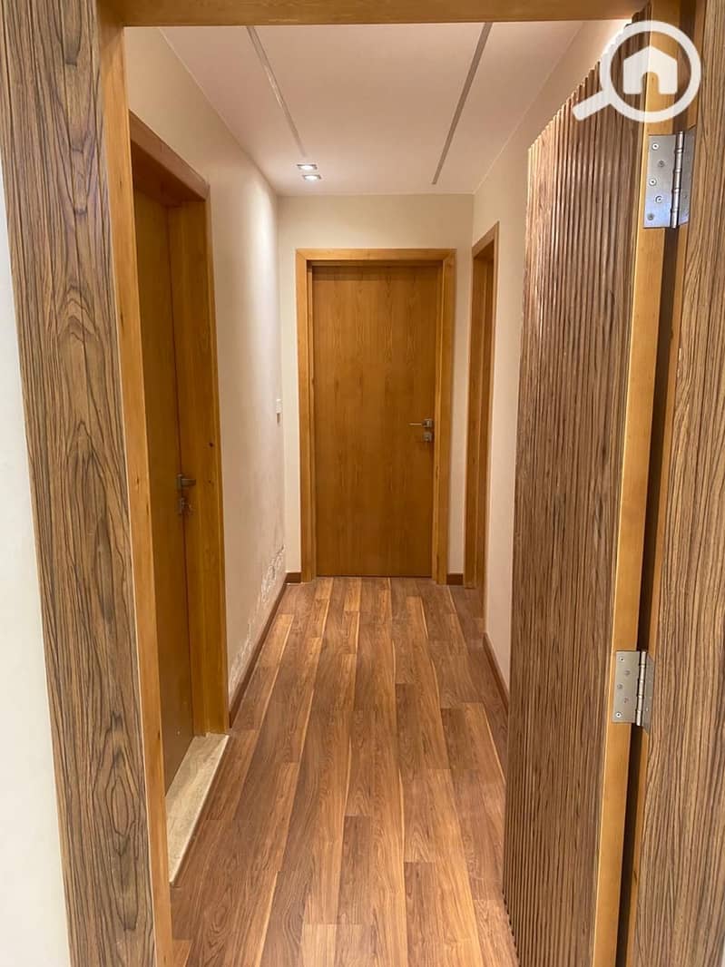 6 WhatsApp Image 2026-01-08 at 1.39. 17 PM (1). jpeg