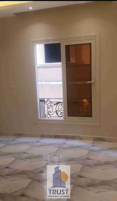 شقة 4 غرف نوم للايجار في الشيخ زايد، الجيزة - 1000674103. jpg