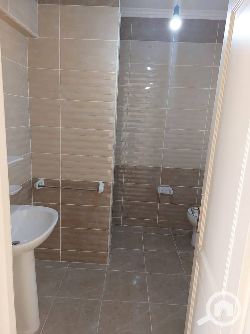 16 WhatsApp Image 2024-12-05 at 3.03. 30 PM. jpeg