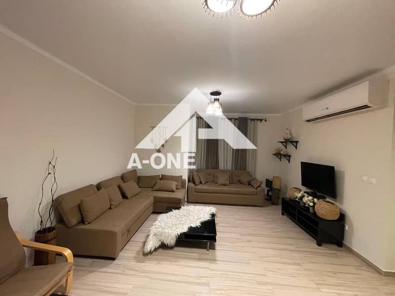 4 bc4ac571-52e1-4ea9-8123-18c2d0d9ccd2. jpg