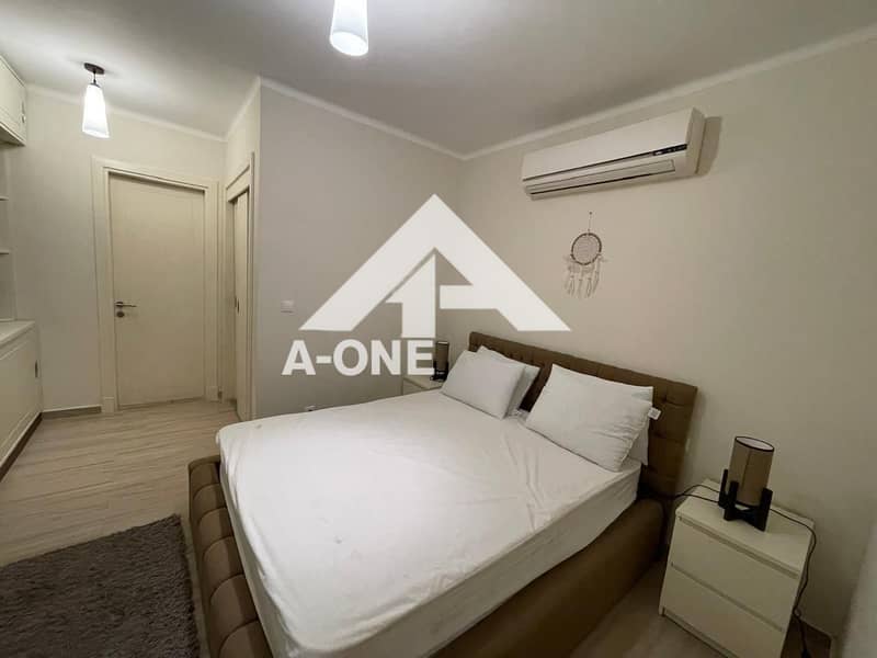 7 4b811f8d-c904-486e-9238-a9f65c36b540. jpg