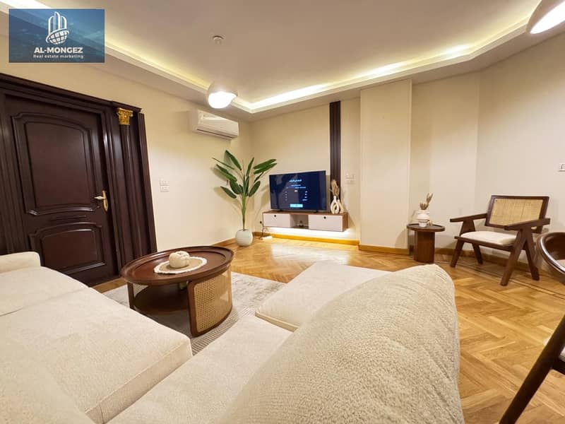 4 d5667eb8-bf35-4ff2-bc60-8edc655b7a33. jpg