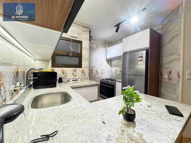 8 2711535a-b64c-4dda-9ce6-9a1fe21dd1d1. jpg