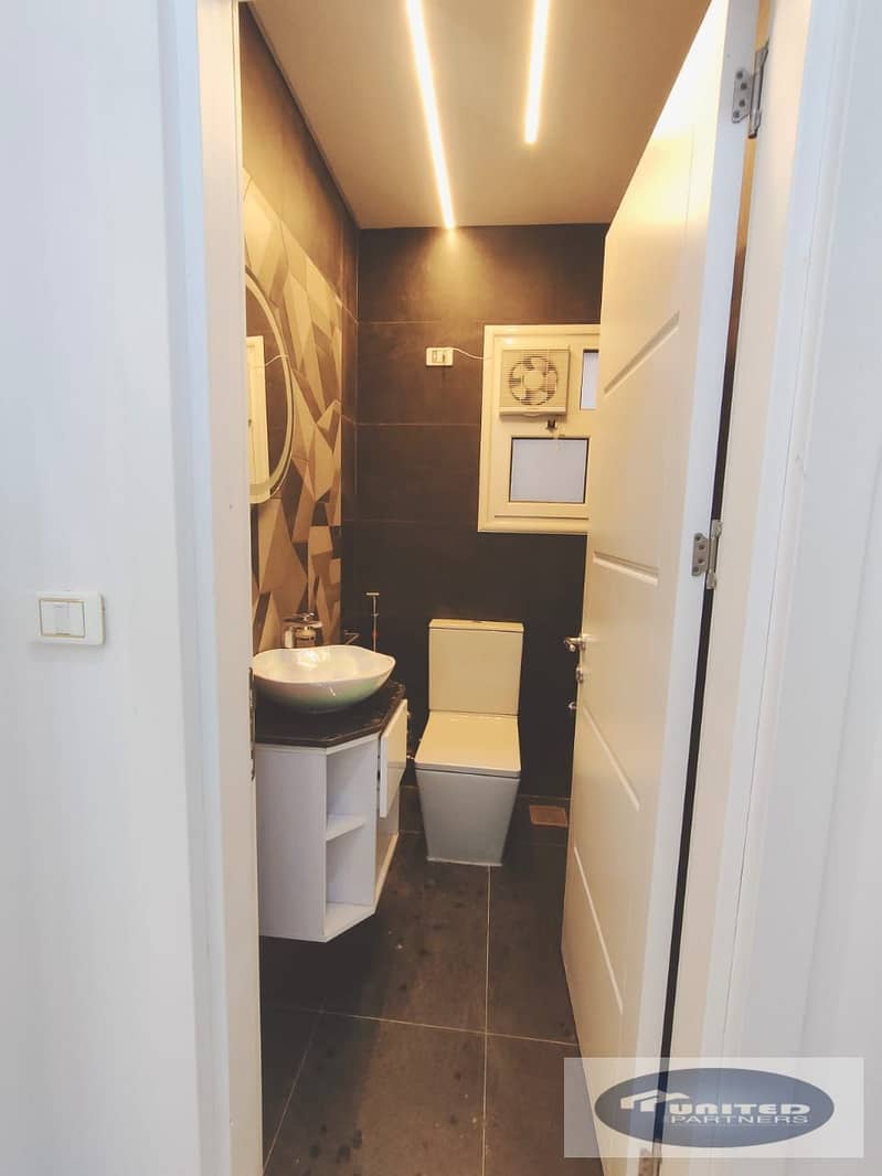 25 WhatsApp Image 2026-01-04 at 17.48. 48 (4). jpeg