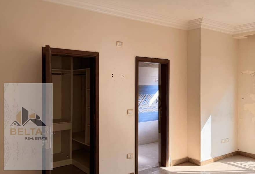 11 2ee2ce23-5e9a-4d9d-8f7c-c8abb3e3bae6. jpg