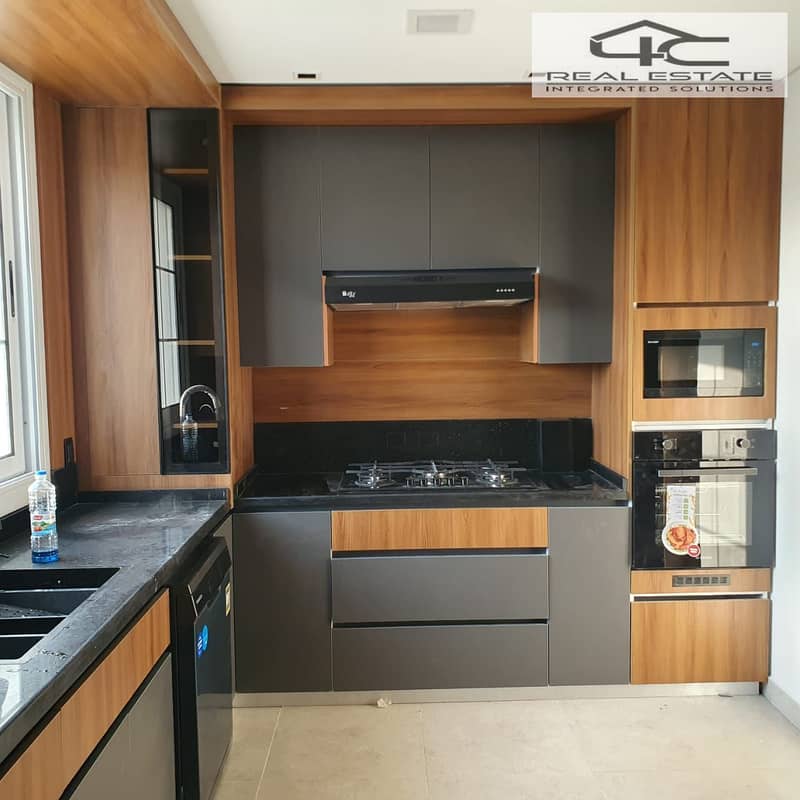 6 WhatsApp Image 2026-01-08 at 1.23. 13 PM (1). jpeg