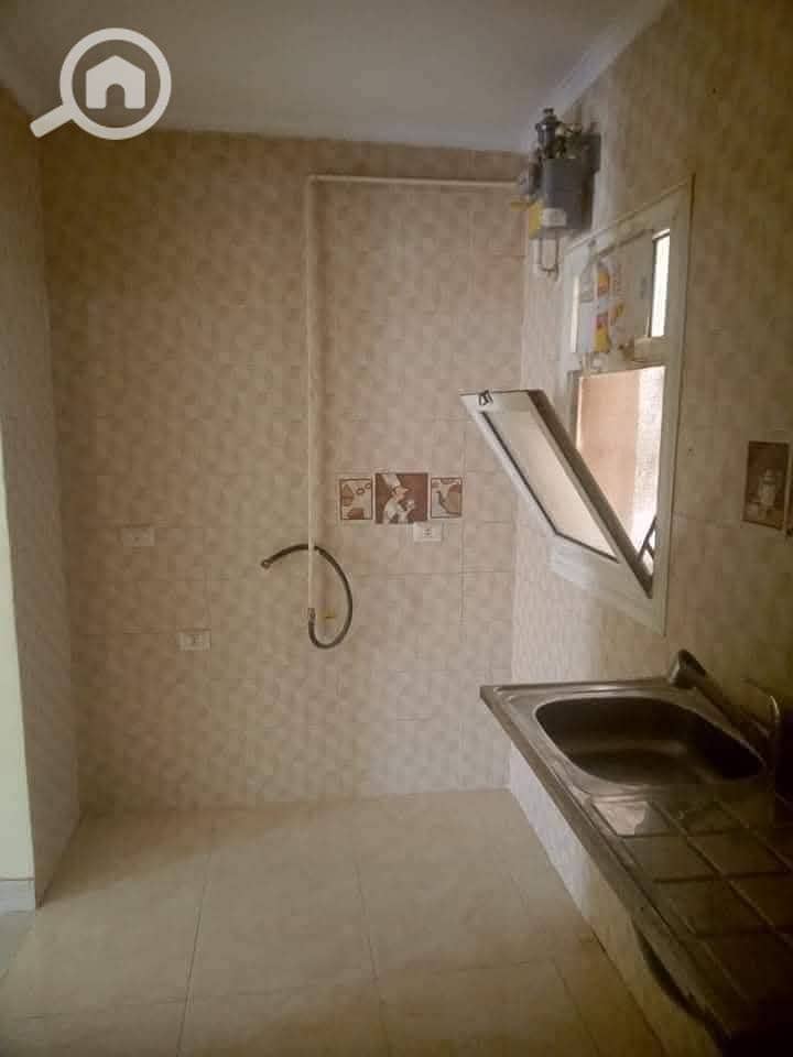 7 0695287d-4997-43b5-95ee-e884df60c5f3. jpg