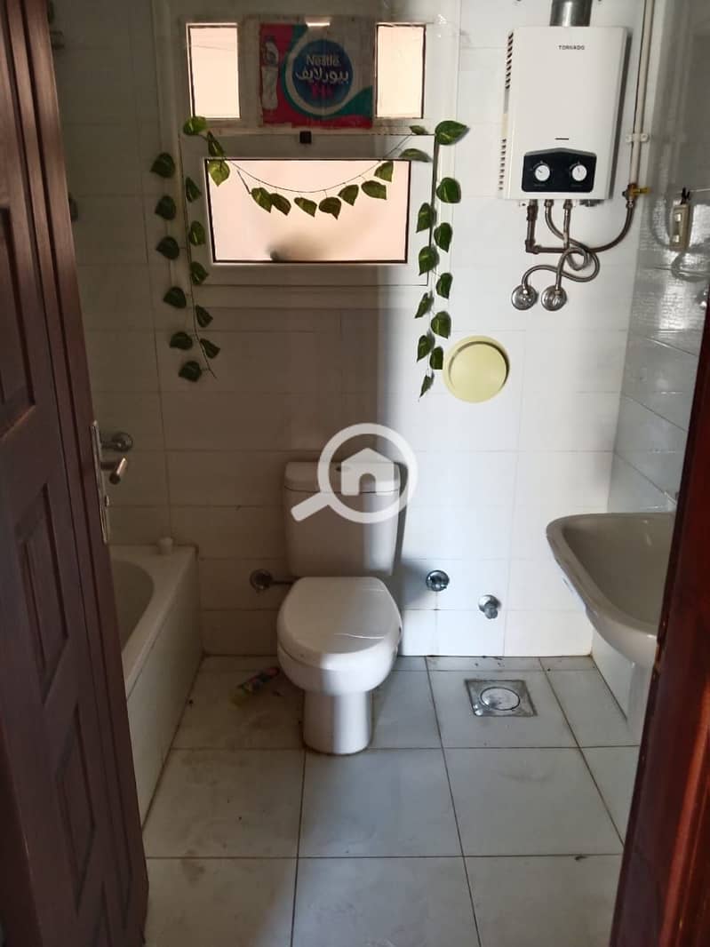 10 ab9339a9-5bf3-4610-89af-4fdf44541d1a. jpg