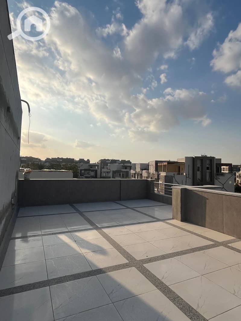 5 WhatsApp Image 2025-12-29 at 12.44. 20 PM. jpeg