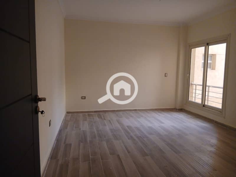 2 WhatsApp Image 2025-04-12 at 15.39. 33_8c954fe2. jpg