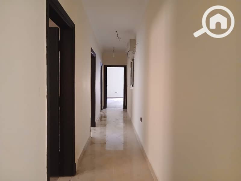 3 WhatsApp Image 2025-04-12 at 15.39. 34_c3ebad82. jpg