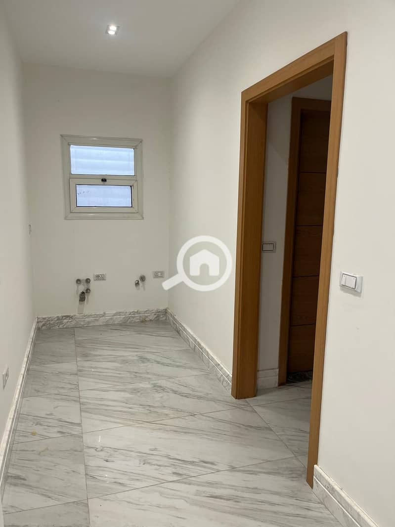 2 WhatsApp Image 2025-12-29 at 12.44. 18 PM. jpeg