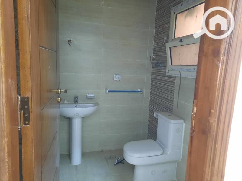 3 WhatsApp Image 2024-11-19 at 15.42. 00_c037f925. jpg