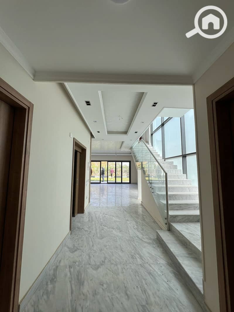 4 WhatsApp Image 2026-01-08 at 4.00. 17 PM (1). jpeg