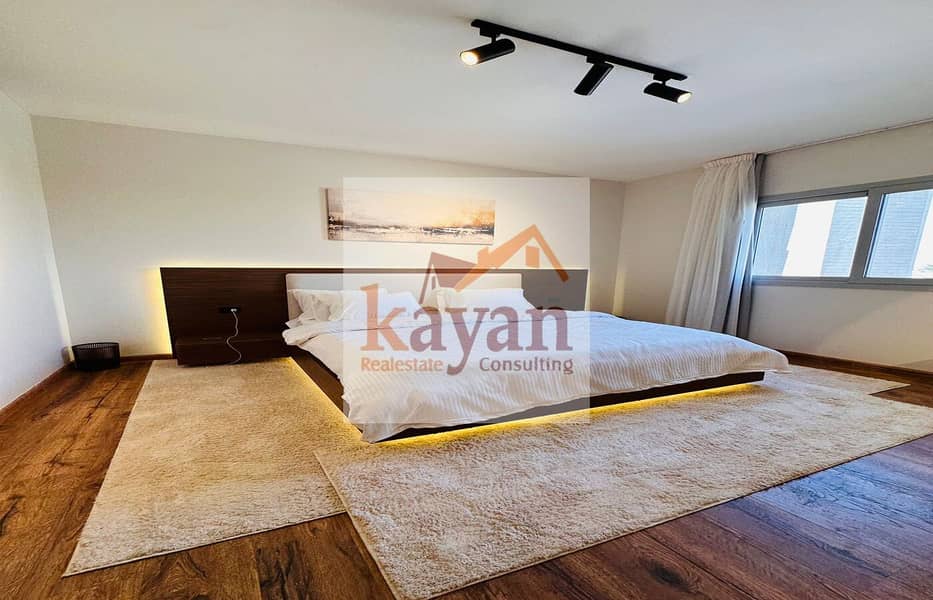 7 685cc226-d856-4068-ba75-37b7c19fddb0. jpg