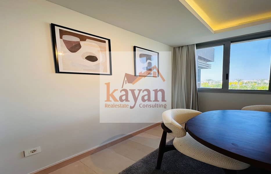 14 19a5f04f-ddb6-4024-a57f-2aaffe8485b5. jpg