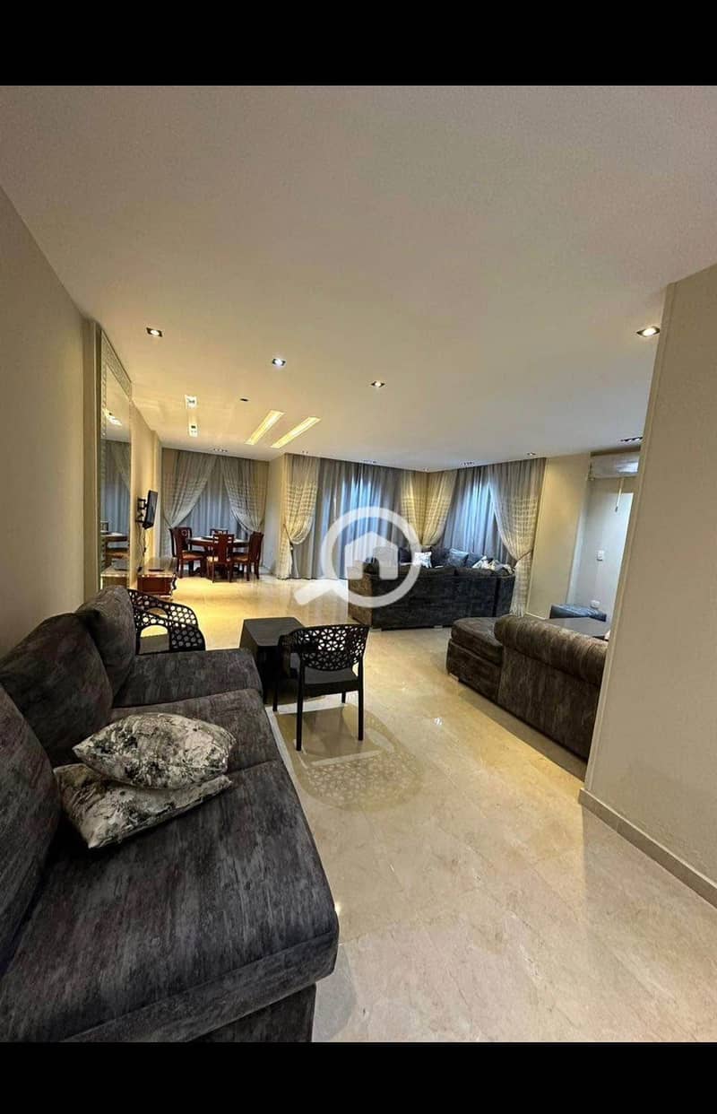 2 32f4cc8c-42aa-4bac-b753-43dae498578b. jpeg