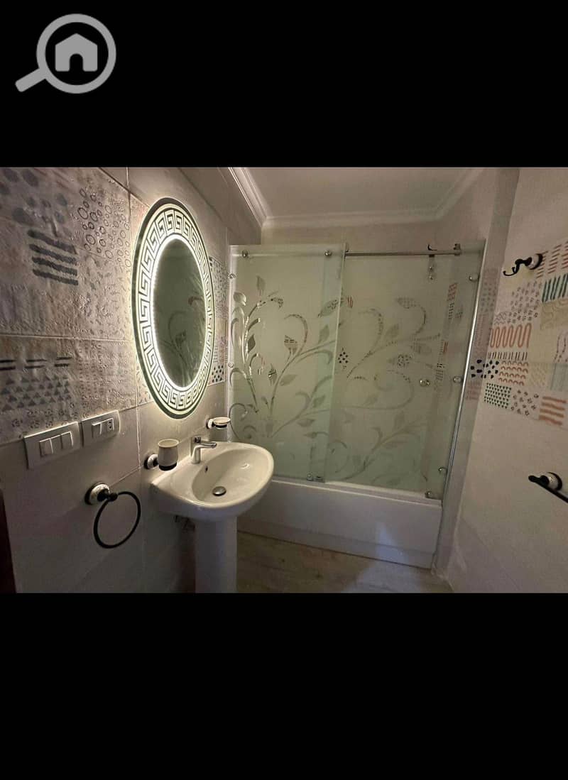 9 1f3f65d3-fcb3-49ac-b96a-72d8f8ebcee5. jpeg