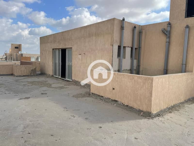 2 6ca4b330-982d-4923-a2be-8bcb3829c3e2. jpg