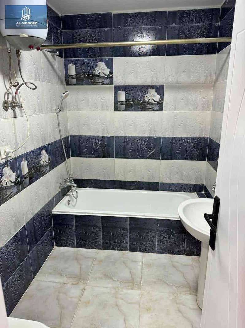 11 98454788-2fff-47fb-a830-096c6d083743. jpg