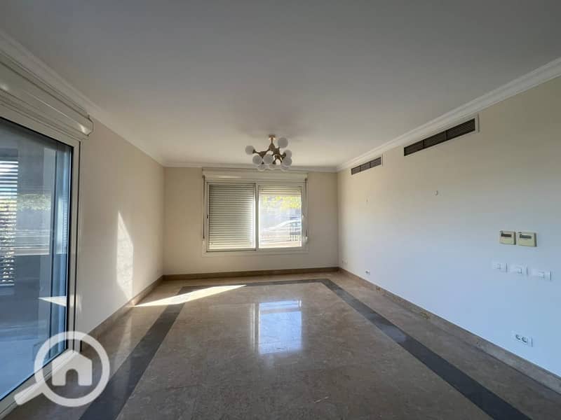 3 3b03ea3d-2034-490a-ae9d-f413f6277fa5. jpg