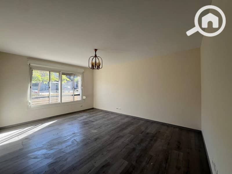 7 d2a35748-69f6-4c15-9408-ab995491f7ac. jpg