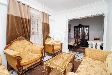 فلیٹ 3 غرف نوم للبيع في لوران، الإسكندرية - 1. jpg