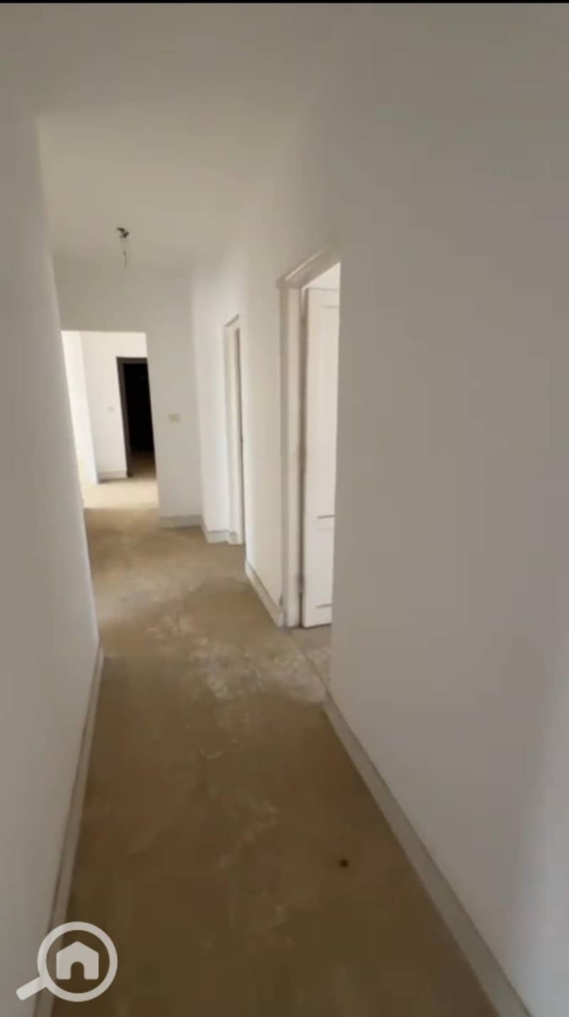 2 e1d8a1fc-4930-4d28-8ae4-c5987bae5d76 (1). jpg