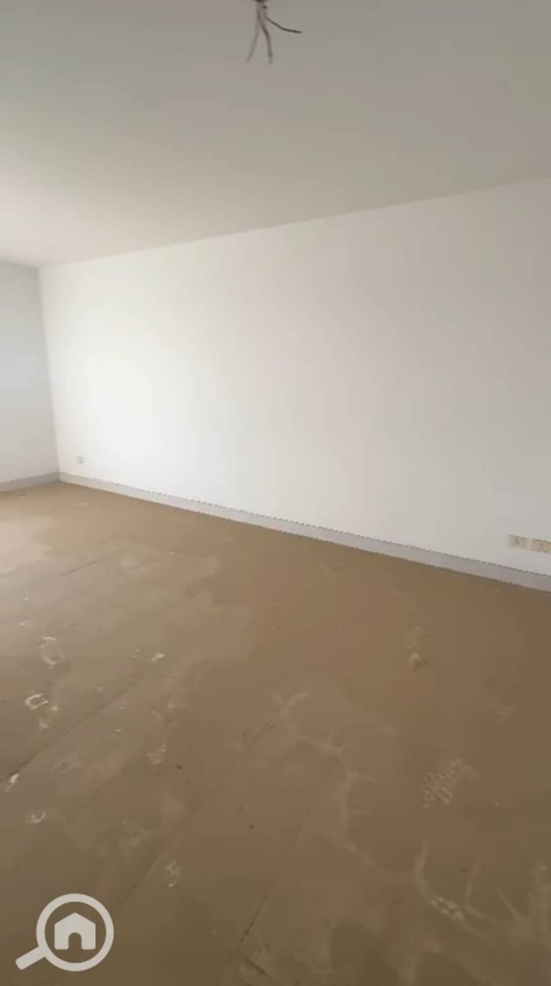 9 a61debc8-03e7-4e46-99b9-0e2119393e7b. jpg