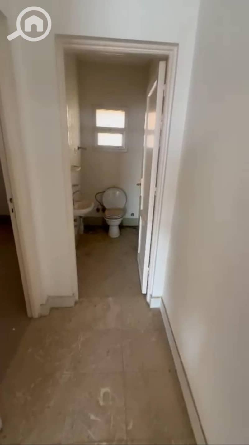 13 46c76f95-0072-4616-81a6-980e193f0791. jpg