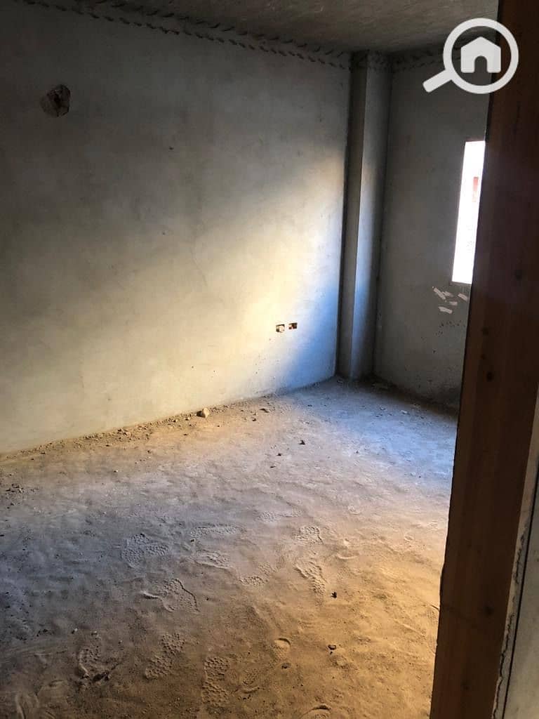 5 45674d02-a454-43a1-a690-595c0ea2cc36. jpeg