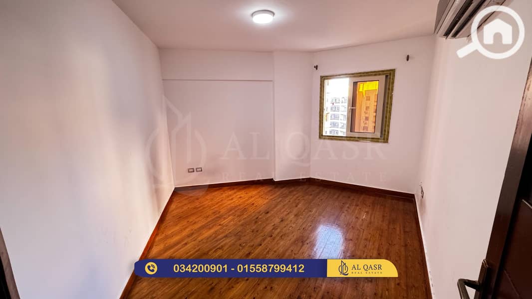 7 409f69f6-5abd-4729-ab96-e56e5018c27d. JPG