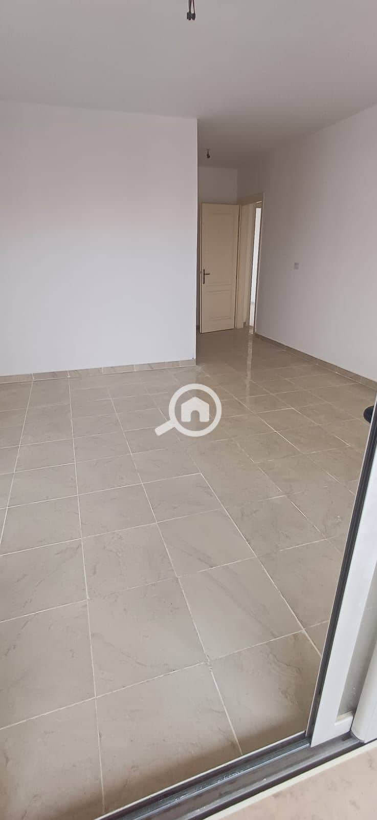 6 ac8ed69d-e892-4854-861d-cfcda947007d. jpeg