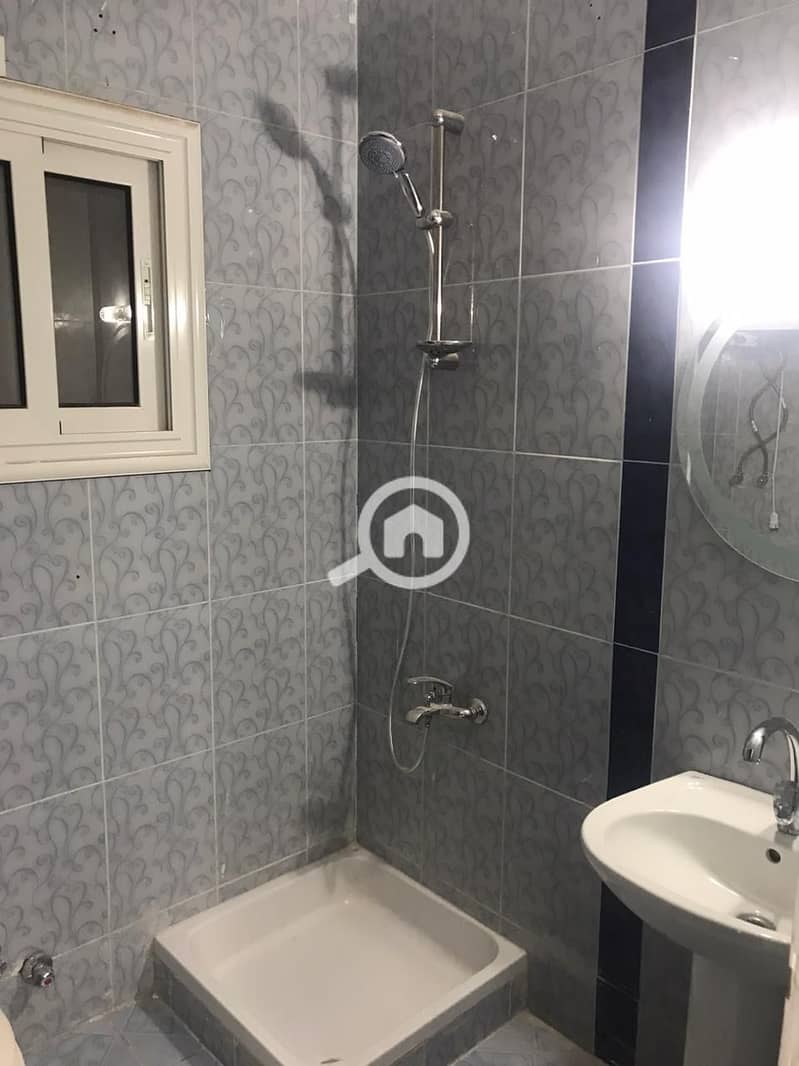 6 5be542d6-147f-4ff7-bfe1-04088cc5758f. jpeg