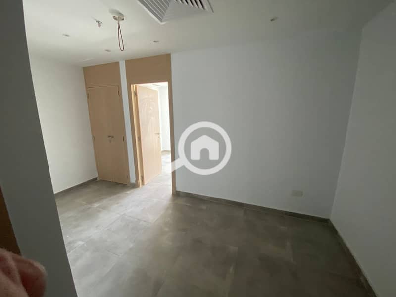 3 98ee34b0-0ccf-4bd3-844a-92fb71d0980a. jpg