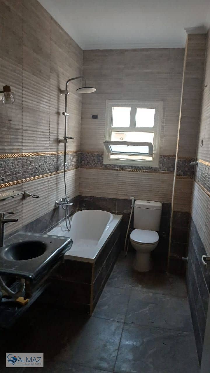 11 WhatsApp Image 2026-01-08 at 4.22. 56 PM. jpeg