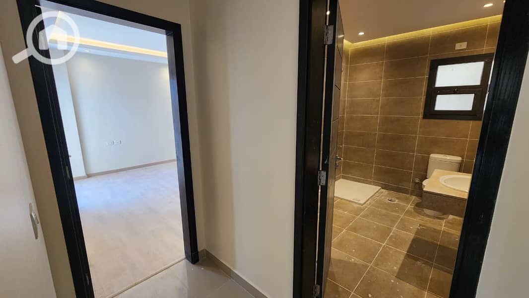 3 WhatsApp Image 2026-01-08 at 00.23. 34 (2). jpeg