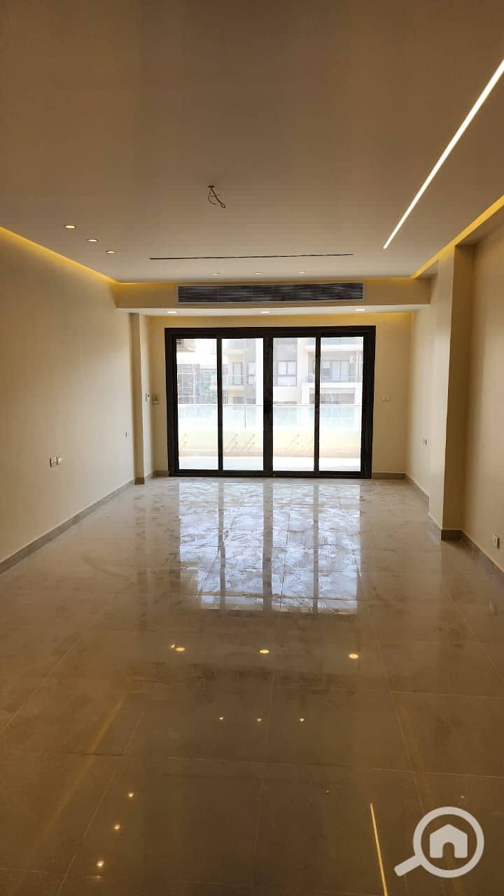 15 WhatsApp Image 2026-01-08 at 00.23. 40 (3). jpeg