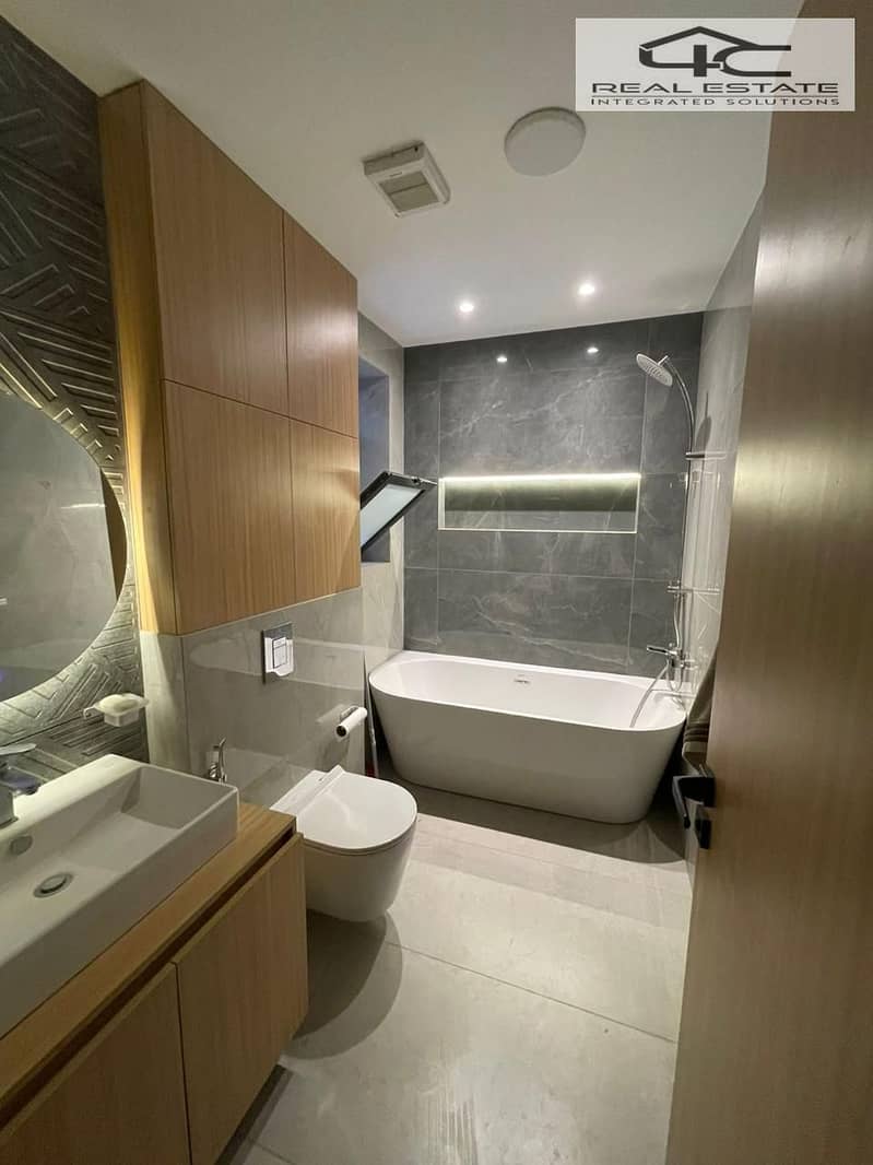 7 WhatsApp Image 2026-01-08 at 1.29. 24 PM (1). jpeg