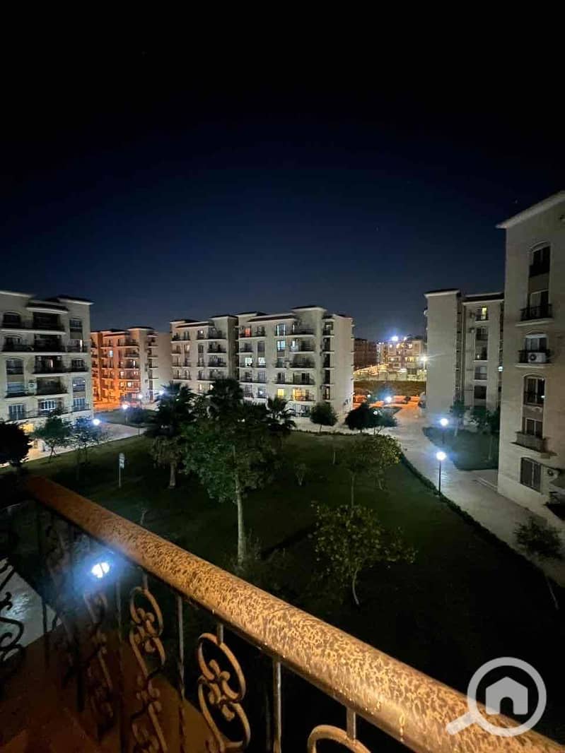 10 d392da59-f3db-4981-80b7-db2ac1b9aa5a. jpg