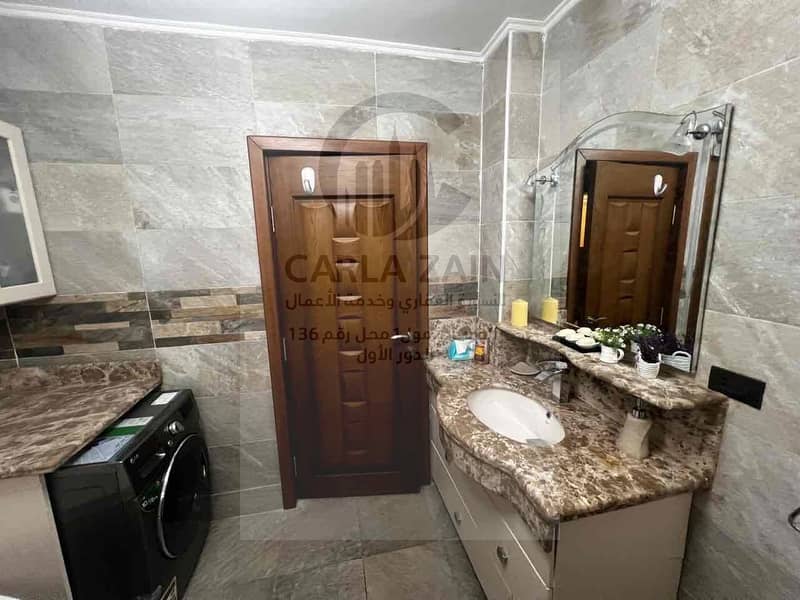 12 4dd04e62-d54c-4086-9fe5-fb1d15fa20b1. jpg