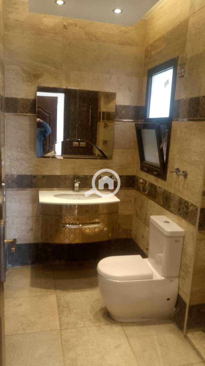 14 a95ae509-34f2-4c44-b051-59f2b9a23e09. jpg